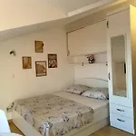 Sara Apartments