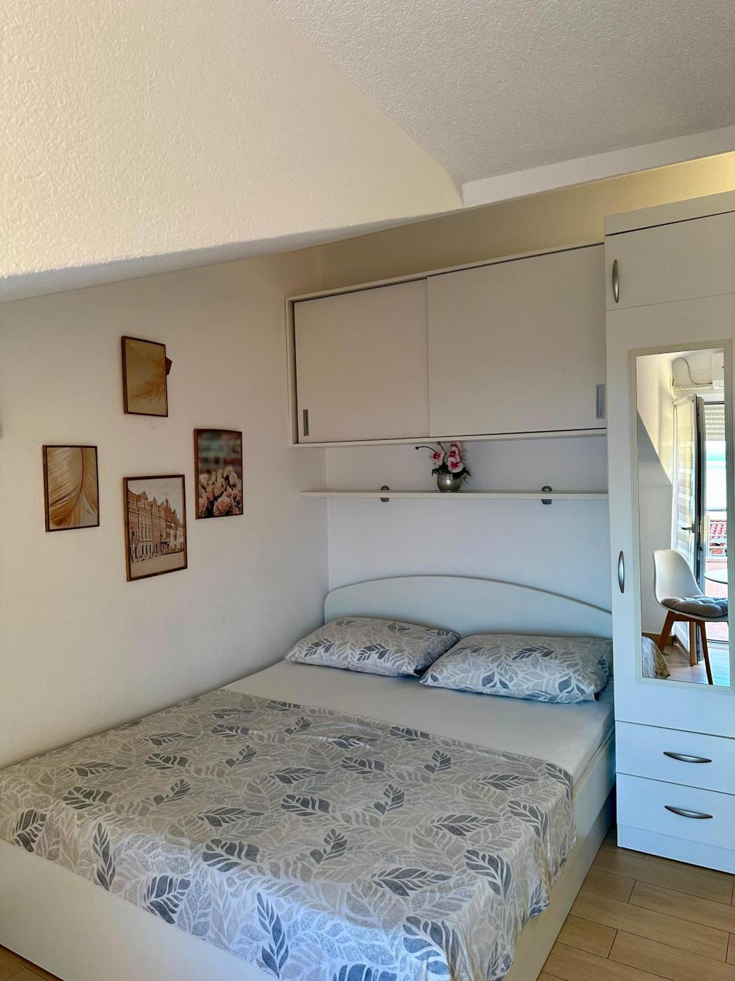 Sara Apartament *